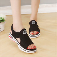 SOOTC WolfLanda Ladies Black White Flat Sandals Sandals Women Platform Sandals Fashion Casual Shoes Female Shoes